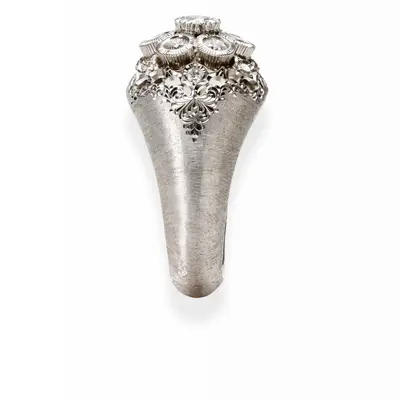 Anello Fiore con brillanti