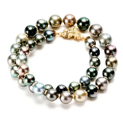 Pearl Necklace with Grapevine clasp