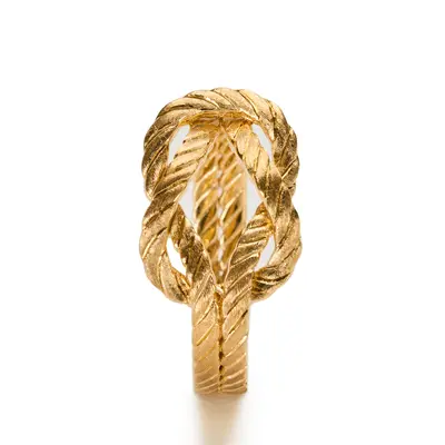 Anello filo d'oro nodo